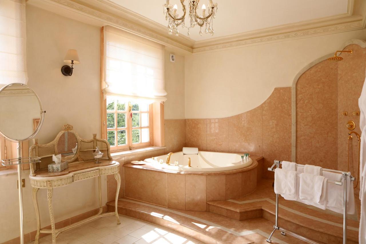 Le Domaine Du Lieu Athan ,Reserve Aux Adultes Bed and Breakfast Saint-Gâtien-des-Bois Buitenkant foto